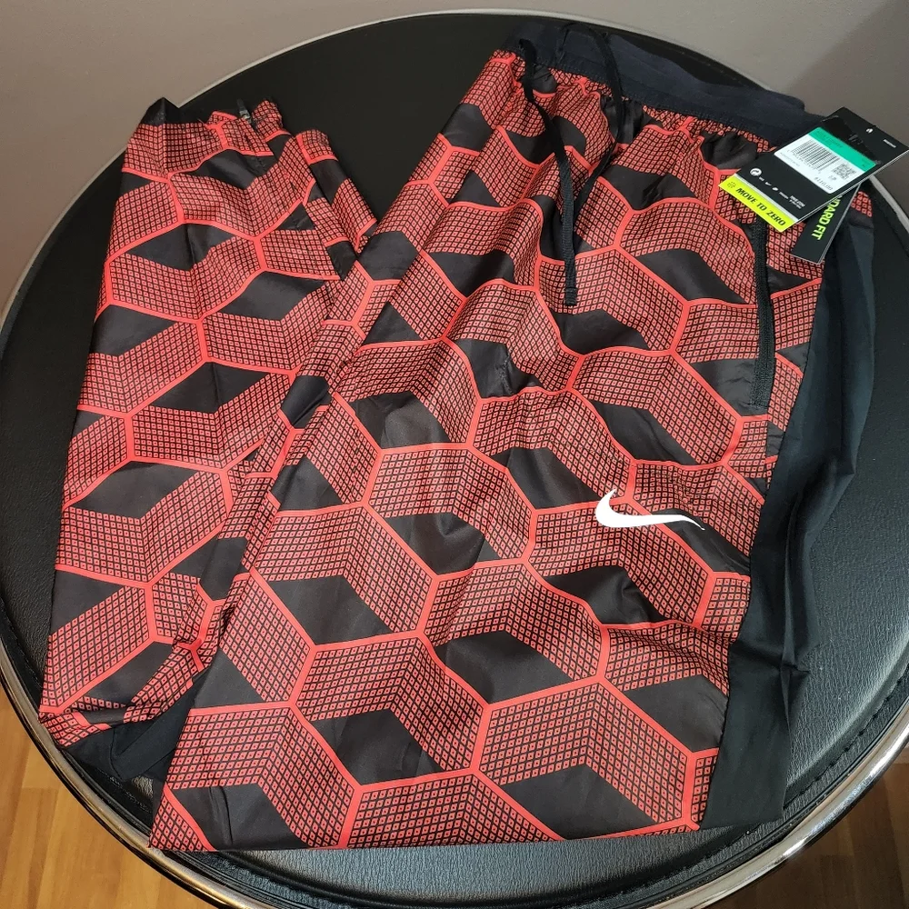 Nike Windbreaker Pants New Mens sz XL Red/Black Running - Picture 9 of 10